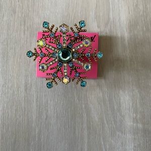 Betsey Johnson large snowflake ring